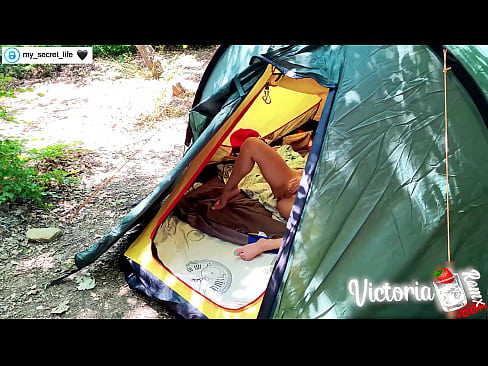 ❤️ Nakuha sa camera Madamdaming haltak off Stranger in a tent ☑ Homemade porn sa tl.sexeey.ru ❌